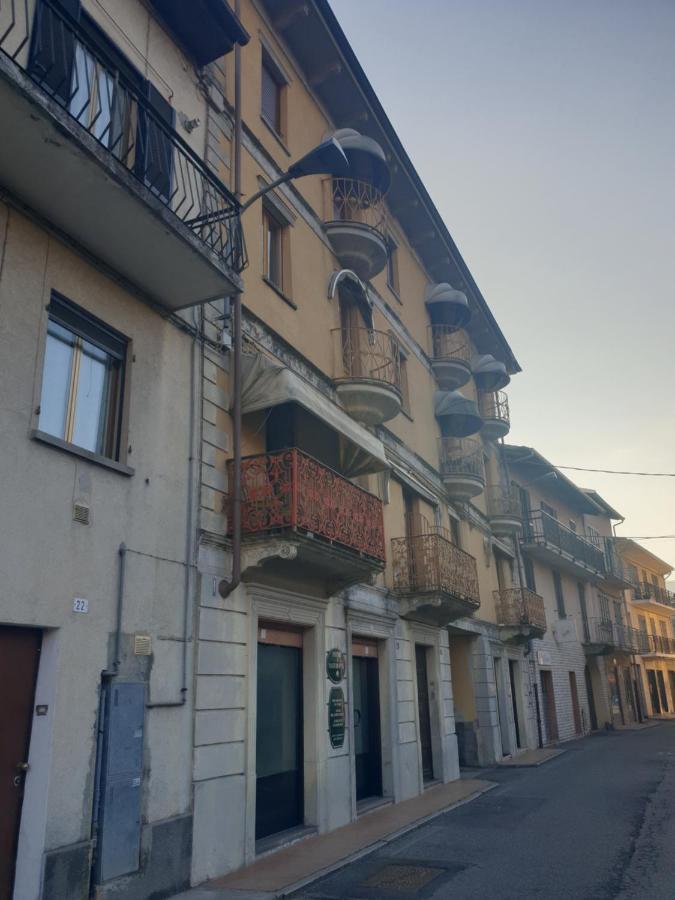 Morenikahome Borgofranco d'Ivrea エクステリア 写真