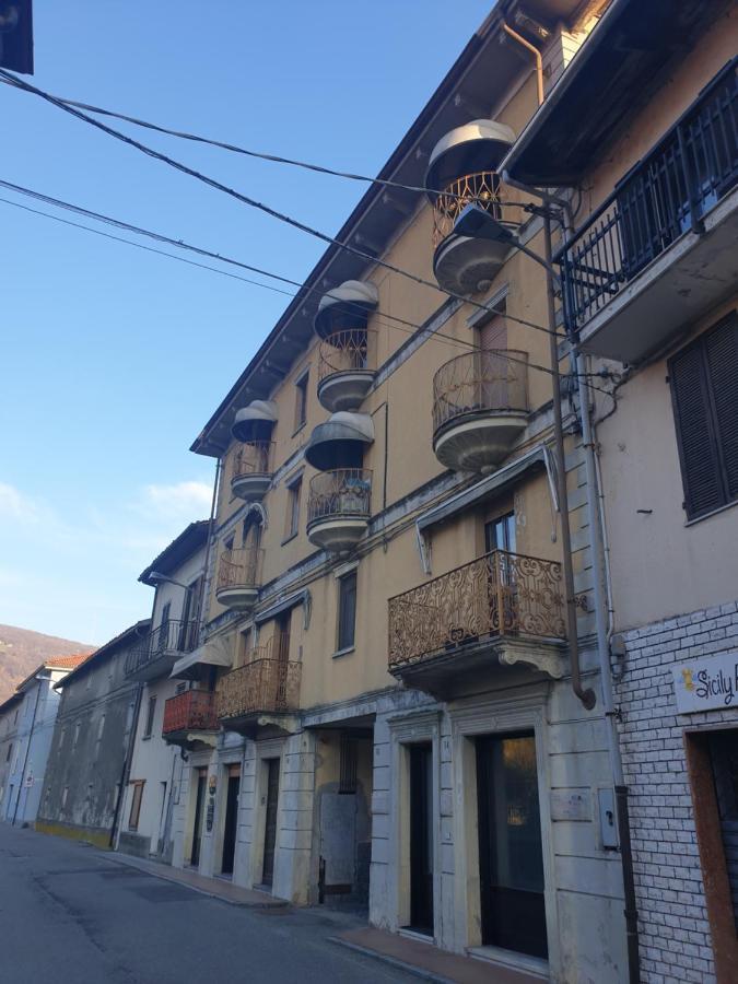 Morenikahome Borgofranco d'Ivrea エクステリア 写真